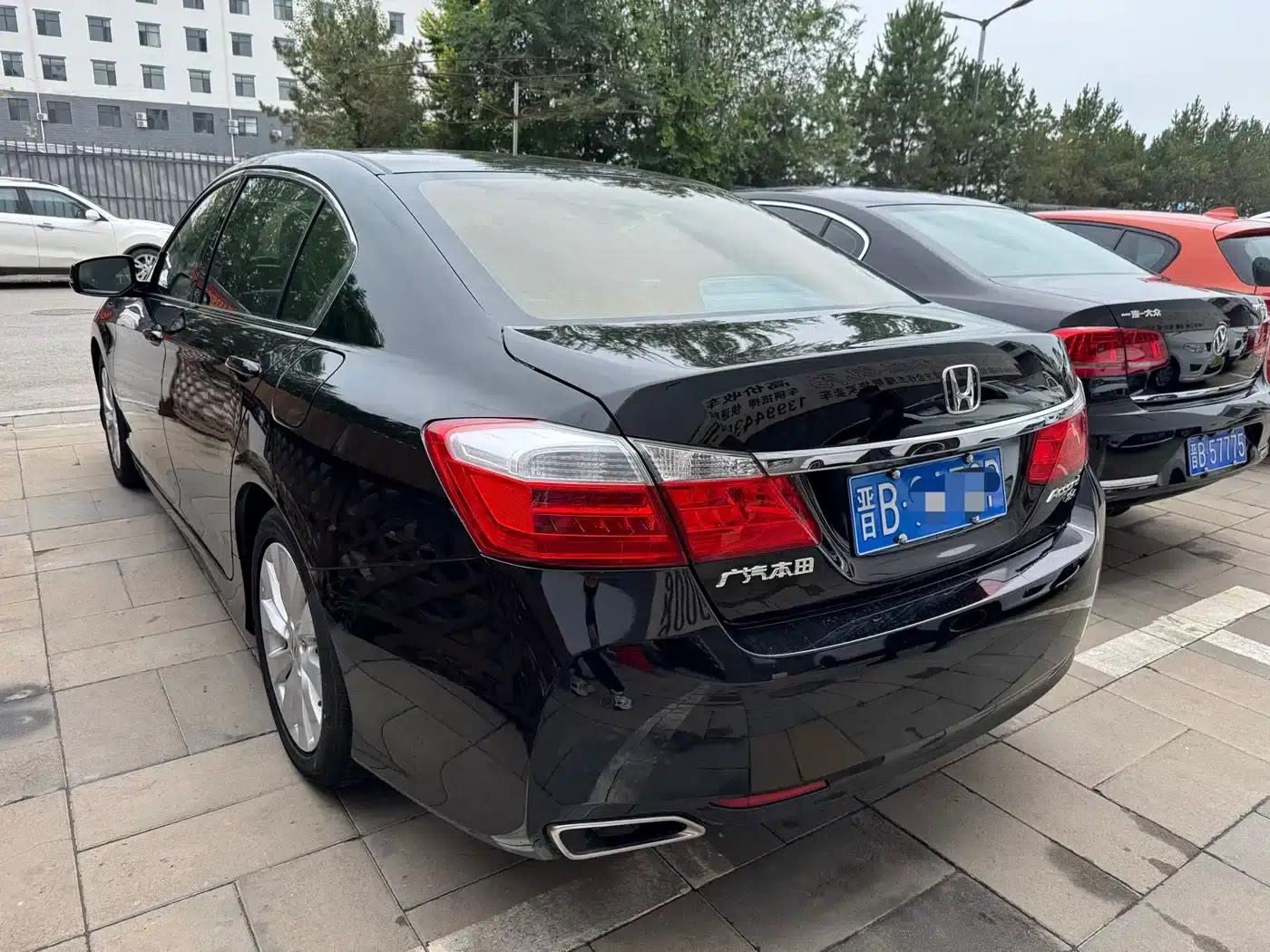 2014 Honda Accord 2.4L EX Luxury Edition — миниатюра 6