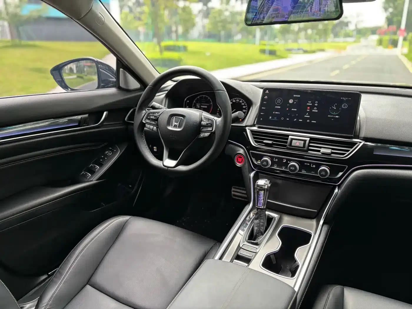 Accord 2022 260TURBO Phantom Night Premium Edition — миниатюра 7