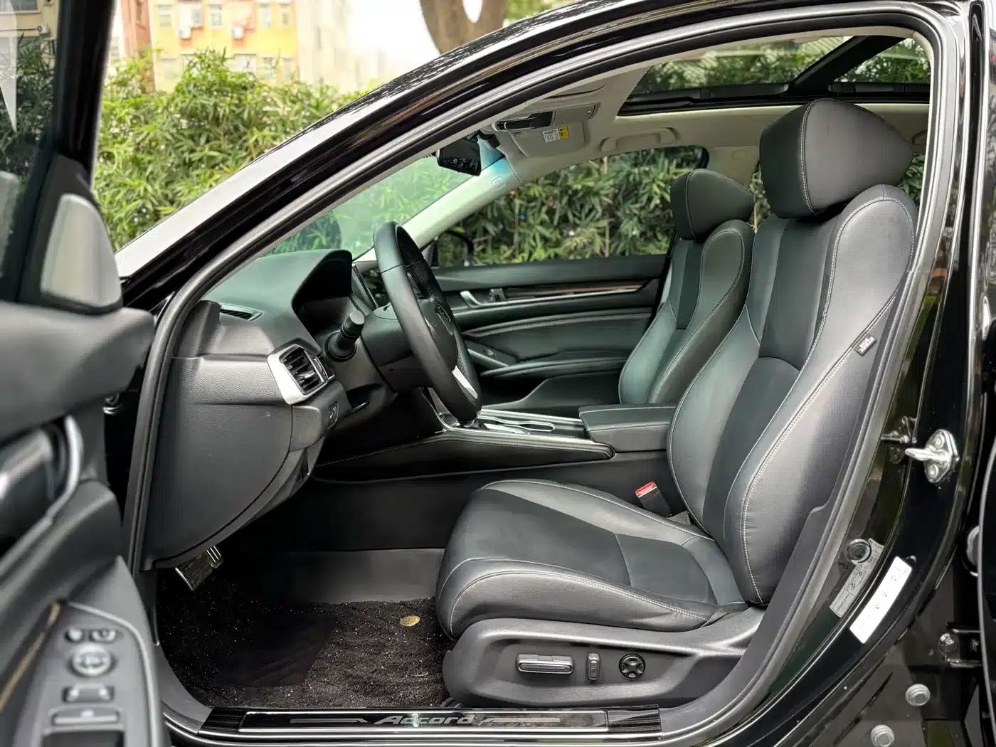 Accord 2022 260TURBO Phantom Night Premium Edition — миниатюра 8