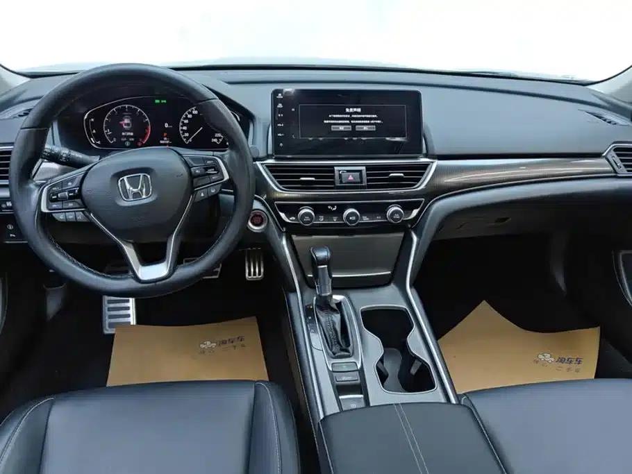 Accord 2022 260TURBO Phantom Night Premium Edition — миниатюра 12