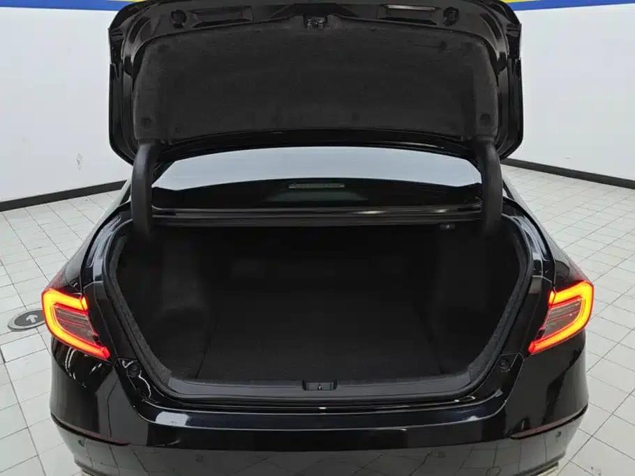 Accord 2022 260TURBO Phantom Night Premium Edition — миниатюра 4