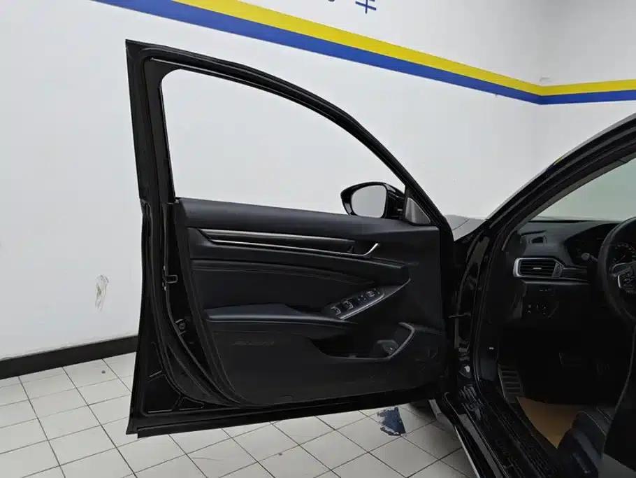 Accord 2022 260TURBO Phantom Night Premium Edition — миниатюра 7