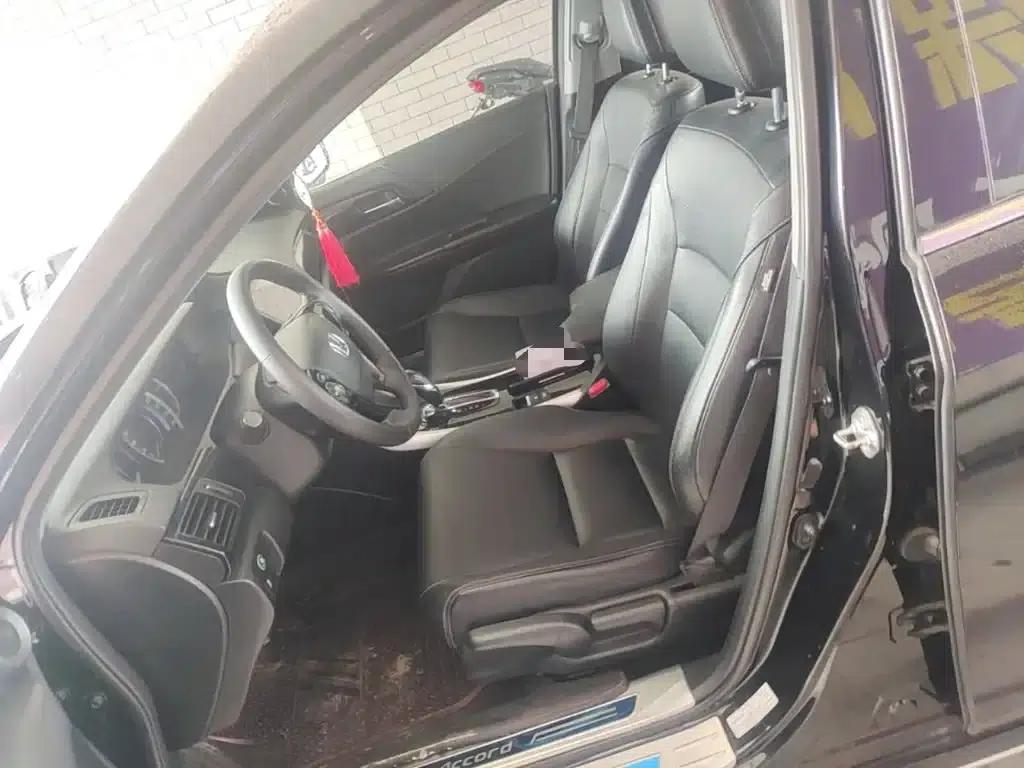 Accord 2016 2.0L Elite Edition — миниатюра 15