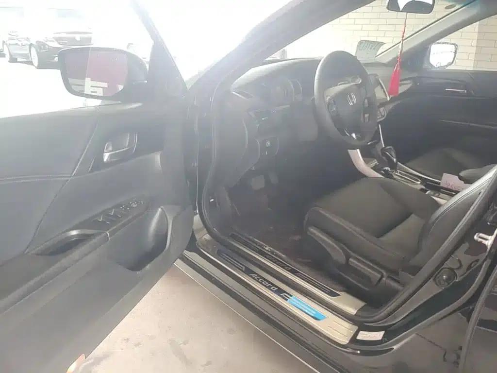 Accord 2016 2.0L Elite Edition — миниатюра 16
