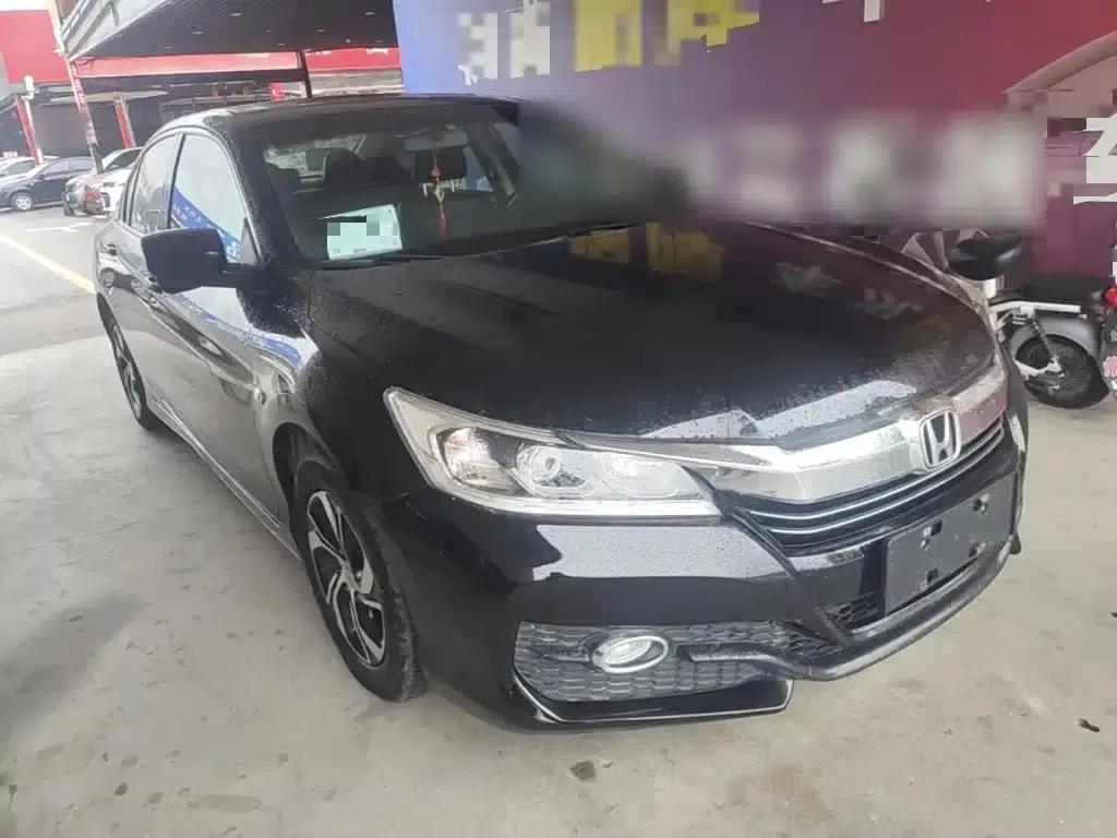 Accord 2016 2.0L Elite Edition — миниатюра 4