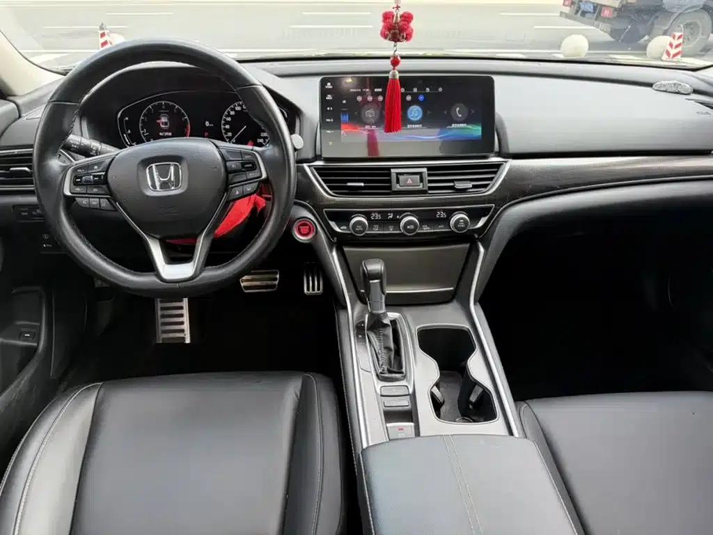 Accord 2022 260TURBO Phantom Night Premium Edition — миниатюра 11