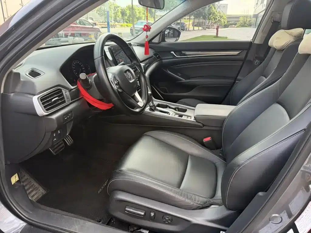 Accord 2022 260TURBO Phantom Night Premium Edition — миниатюра 13