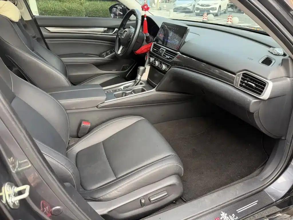 Accord 2022 260TURBO Phantom Night Premium Edition — миниатюра 15