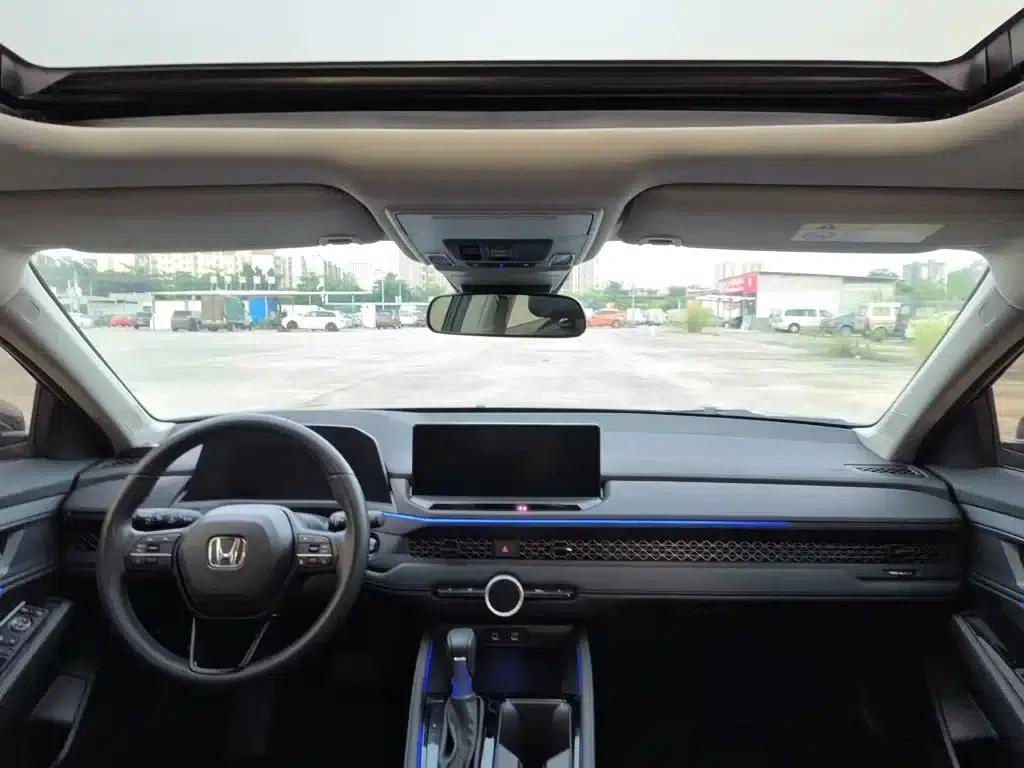 Accord 2025 Sport Series 260TURBO Luxury Edition — миниатюра 19