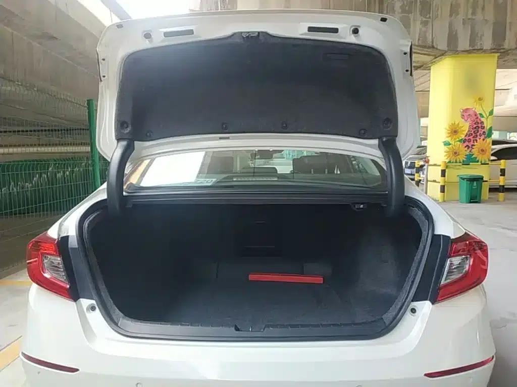 2018 Honda Accord Hybrid 2.0L Sport Edition (China VI Emission Standard) — миниатюра 19