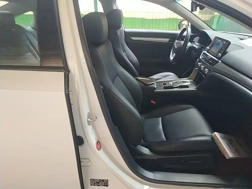2018 Honda Accord Hybrid 2.0L Sport Edition (China VI Emission Standard) — миниатюра 25