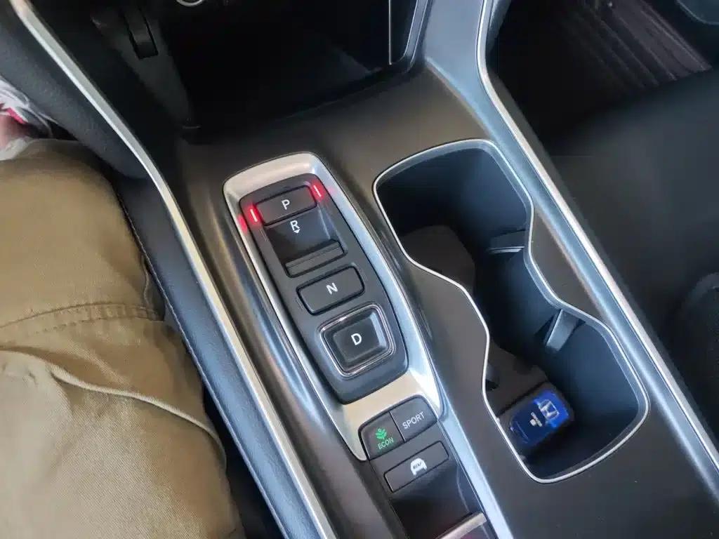 2018 Honda Accord Hybrid 2.0L Smart Edition (China VI Emission Standard) — миниатюра 6