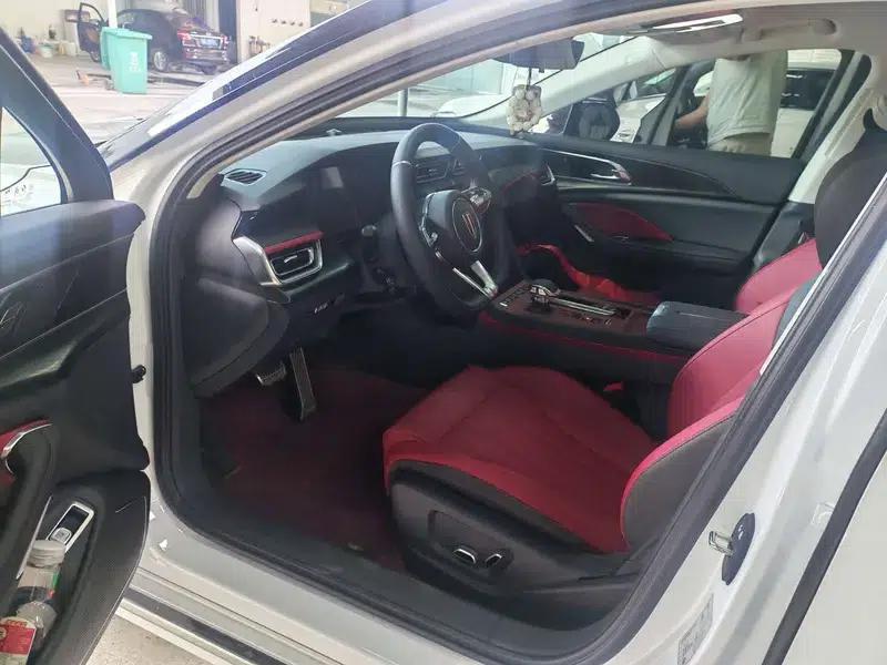 Hongqi H6 2025 2.0T Premium Edition — миниатюра 9