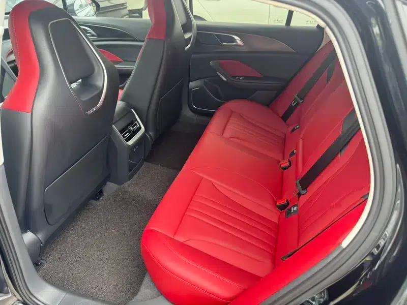 Hongqi H6 2025 2.0T Zhixing Edition — миниатюра 10
