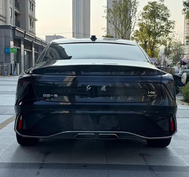 Hongqi H6 2023 2.0T Premium Edition — миниатюра 5