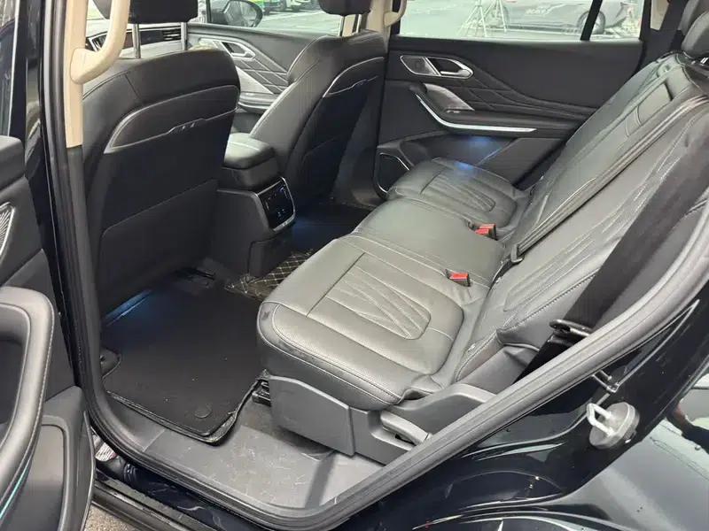 Hongqi HS7 PHEV 2024 2.0T AWD Flagship Edition 7-seater — миниатюра 11