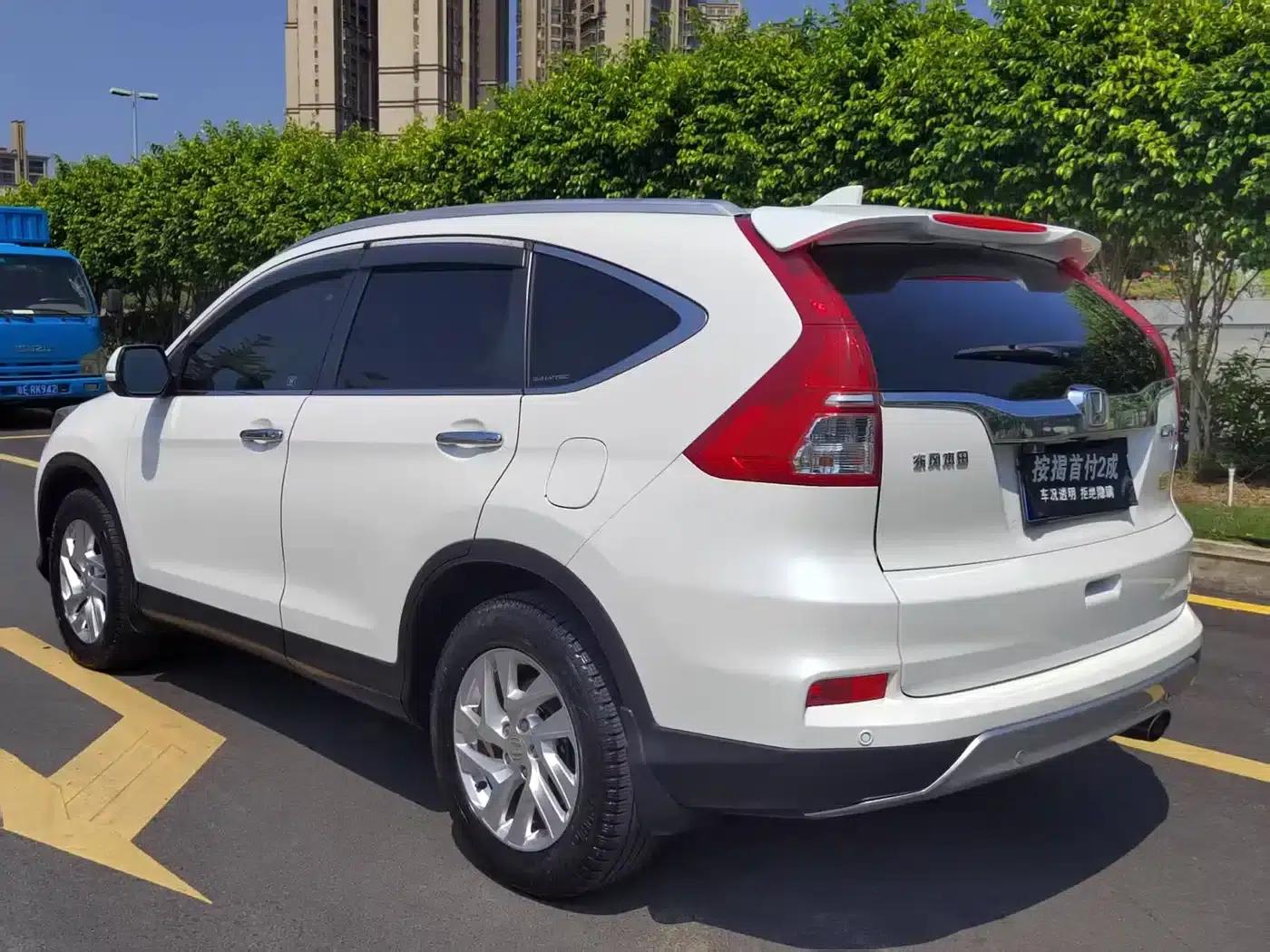 Honda CR-V 2015 2.4L 2WD Luxury Edition — миниатюра 4