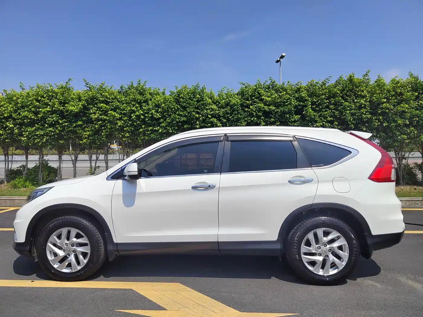 Honda CR-V 2015 2.4L 2WD Luxury Edition — миниатюра 6