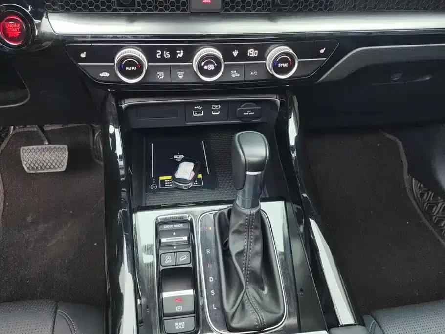 Honda CR-V 2023 240TURBO 2WD Premium Edition 7-seater — миниатюра 16