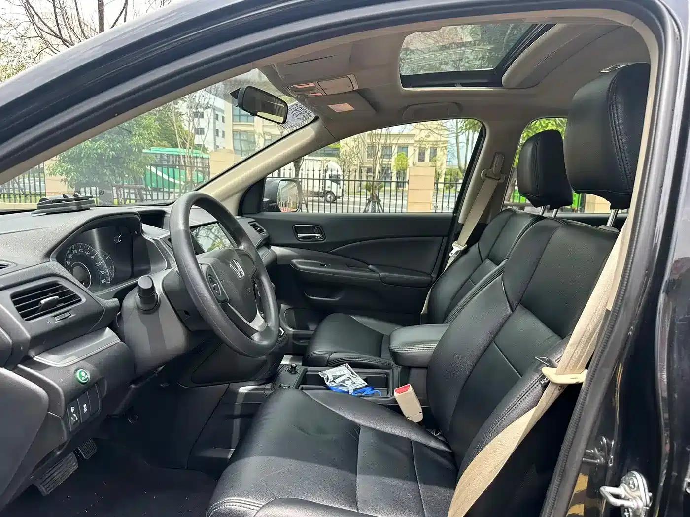 Honda CR-V 2016 2.0L 2WD Urban Edition — миниатюра 4