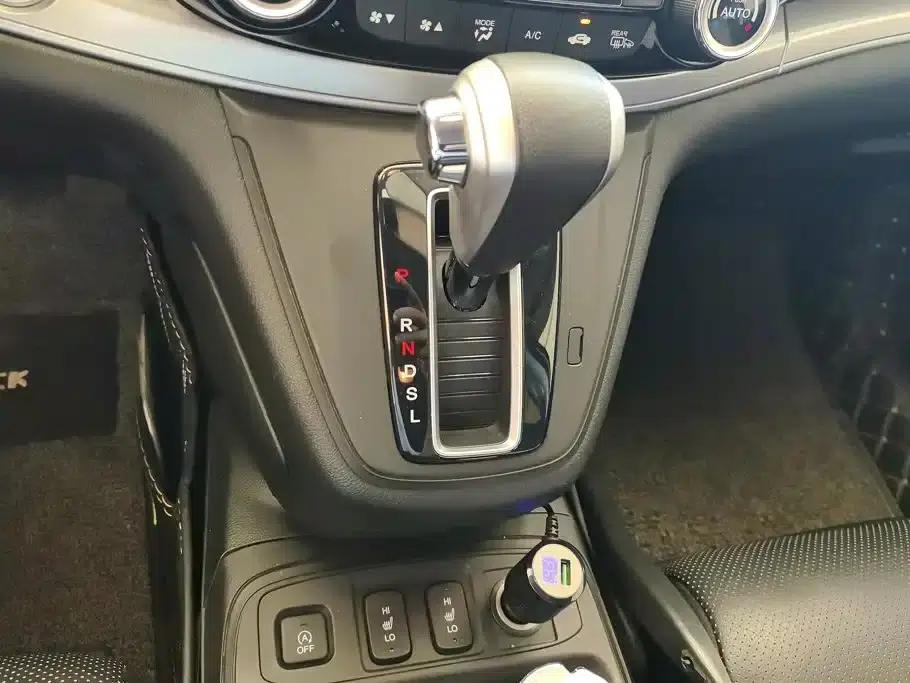 Honda CR-V 2015 2.4L 2WD Luxury Edition — миниатюра 16