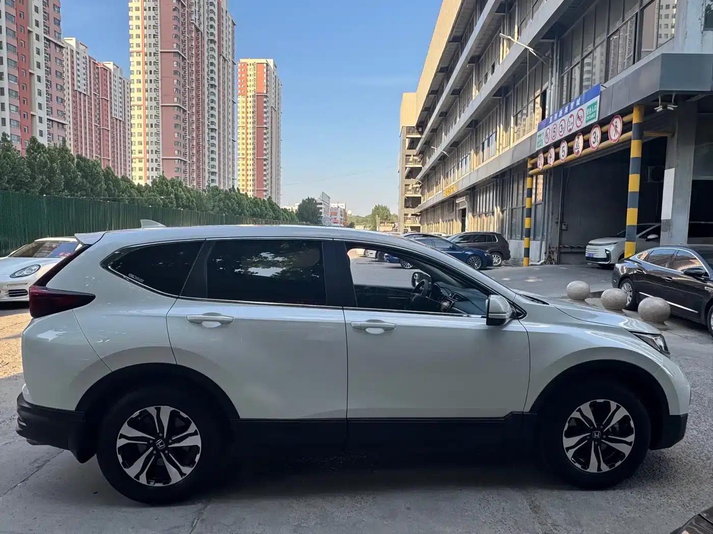Honda CR-V 2021 240TURBO CVT 2WD Comfort Edition — миниатюра 8