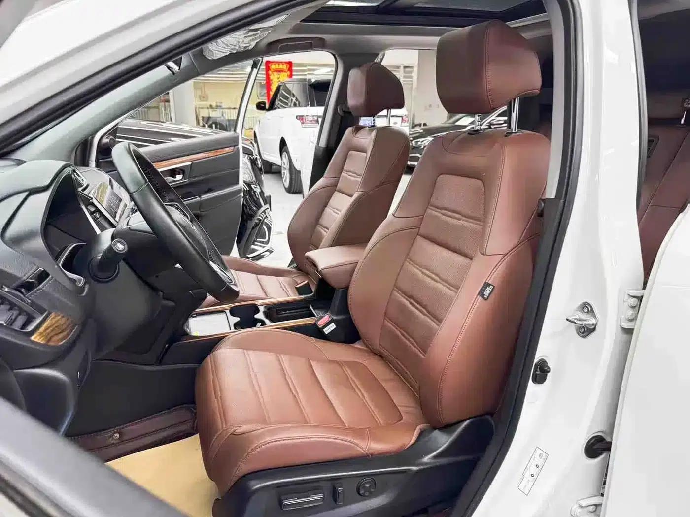 Honda CR-V 2021 240TURBO CVT 2WD Fashion Edition — миниатюра 13