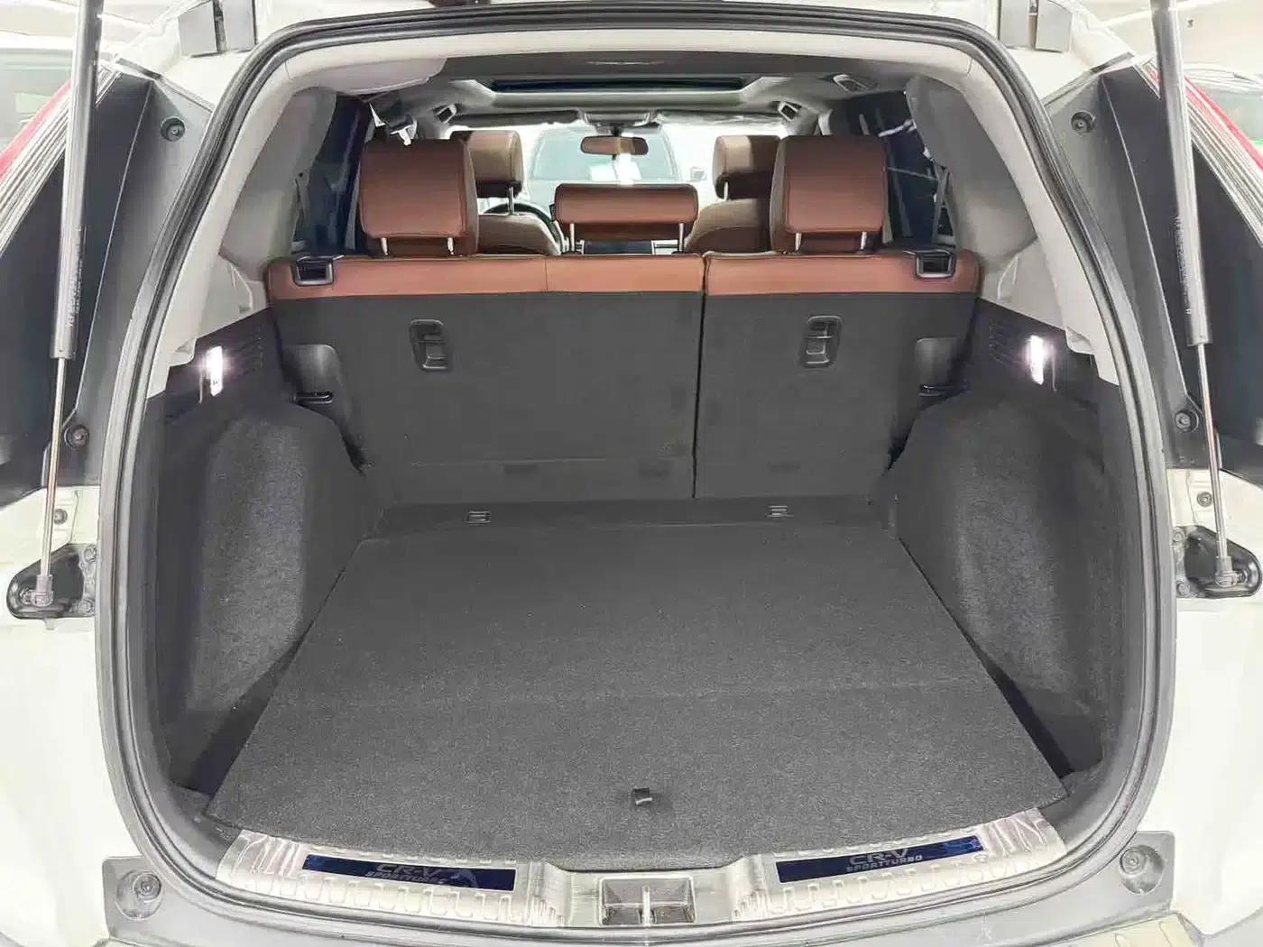 Honda CR-V 2021 240TURBO CVT 2WD Fashion Edition — миниатюра 18