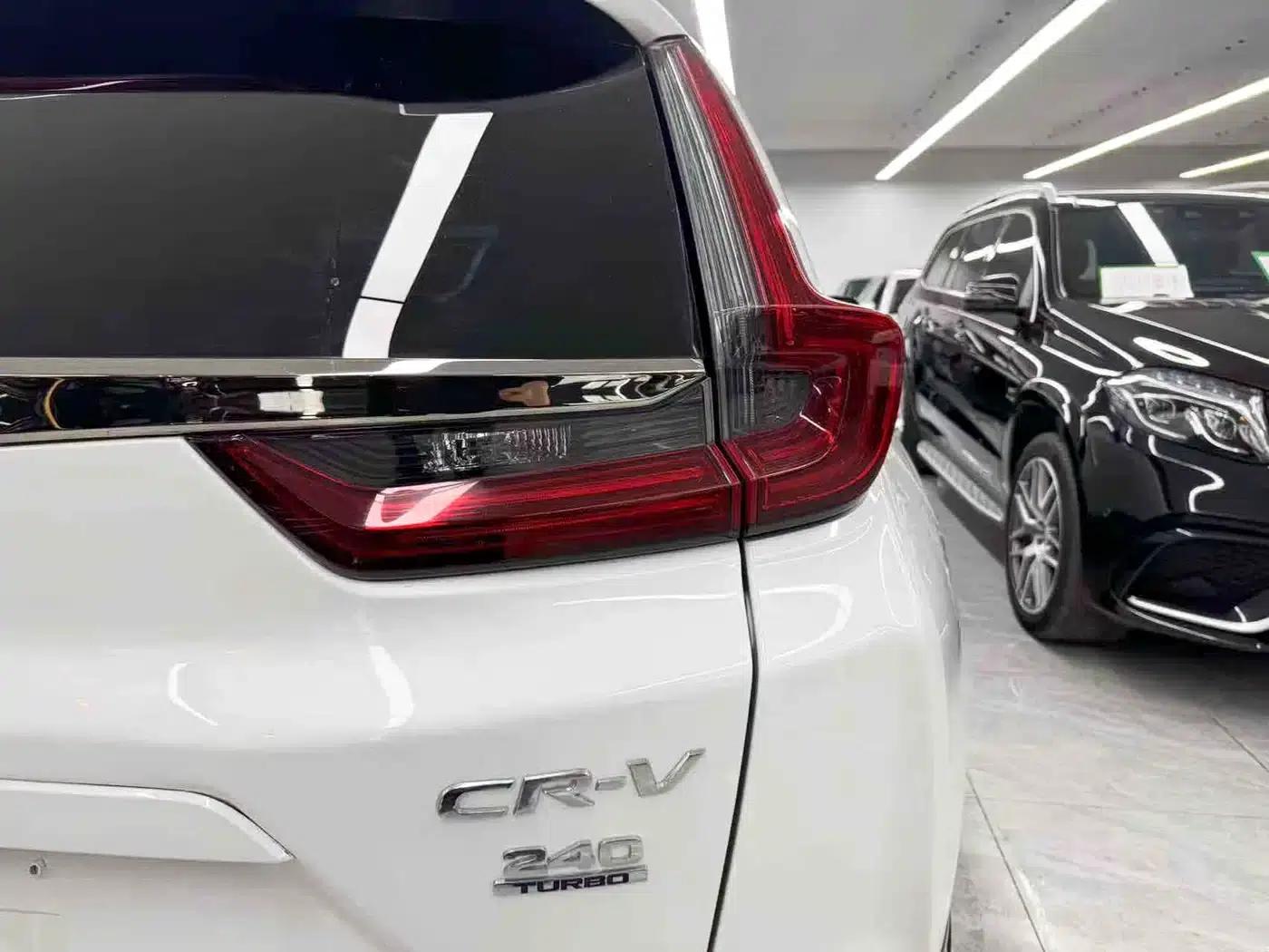 Honda CR-V 2021 240TURBO CVT 2WD Fashion Edition — миниатюра 19