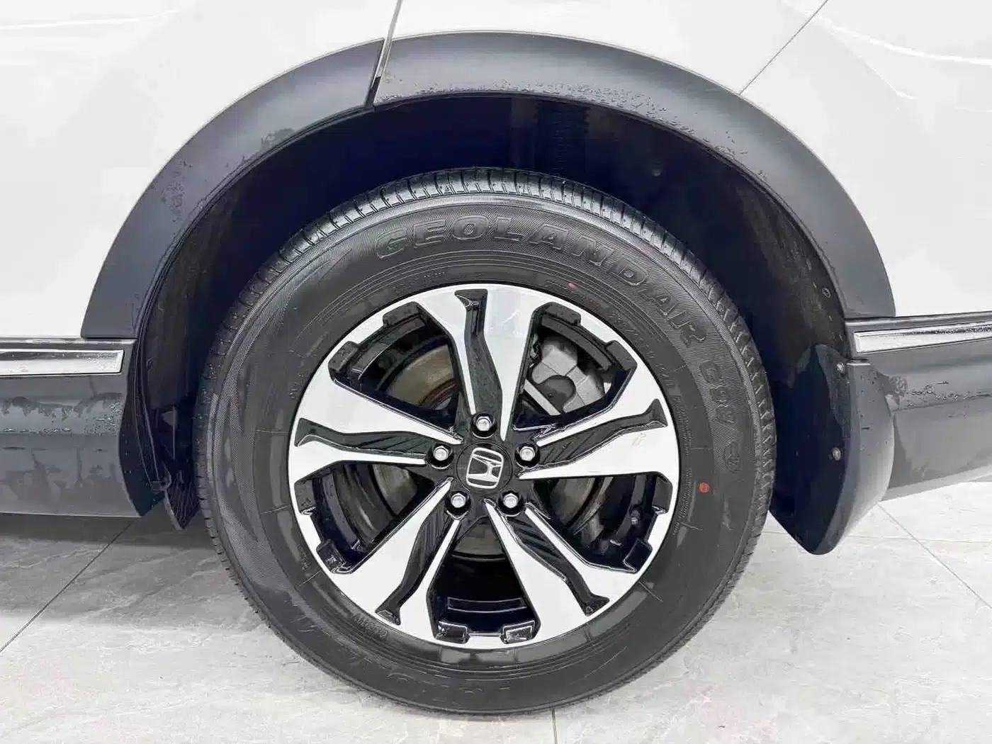 Honda CR-V 2021 240TURBO CVT 2WD Fashion Edition — миниатюра 20