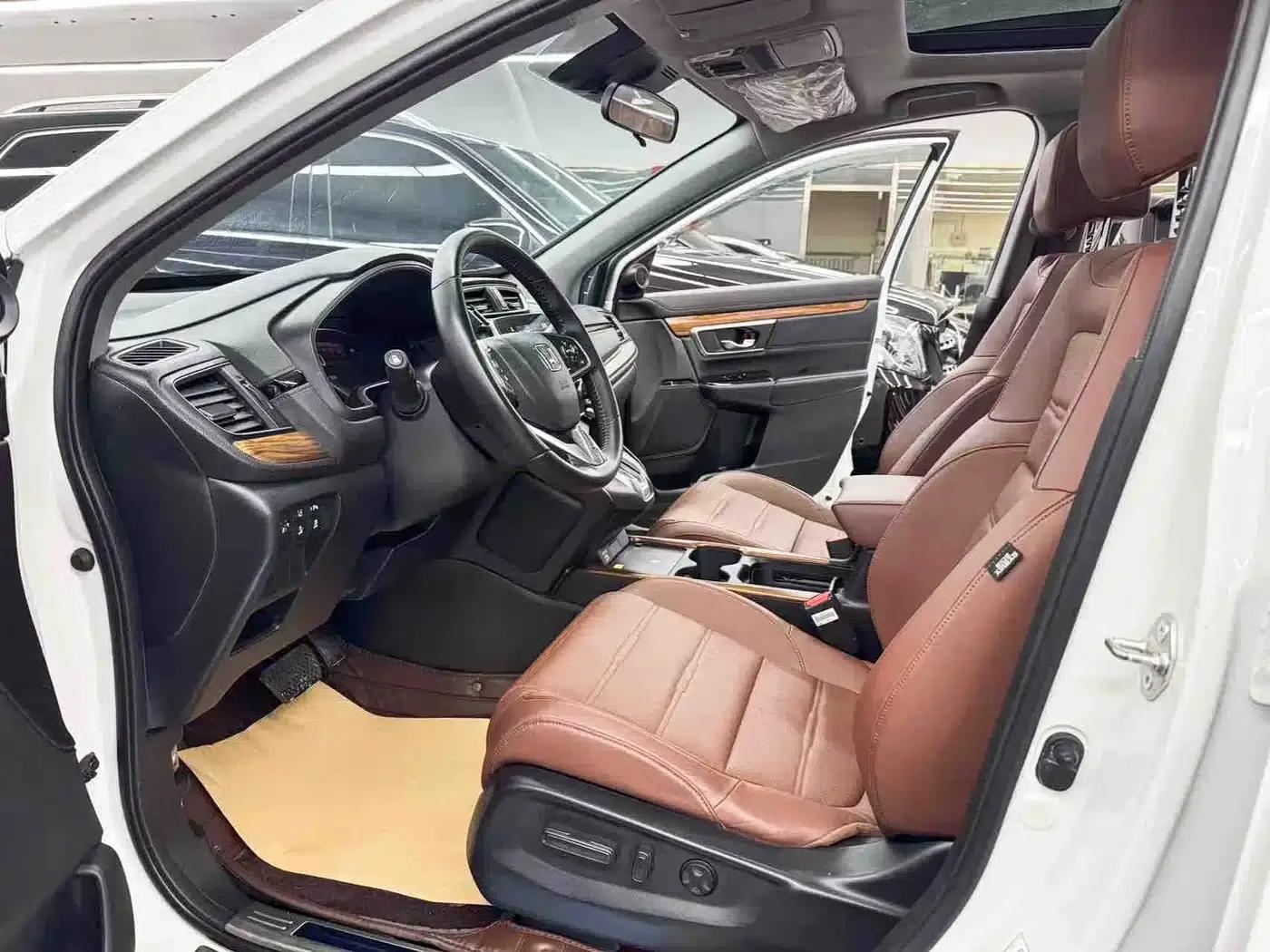 Honda CR-V 2021 240TURBO CVT 2WD Fashion Edition — миниатюра 7