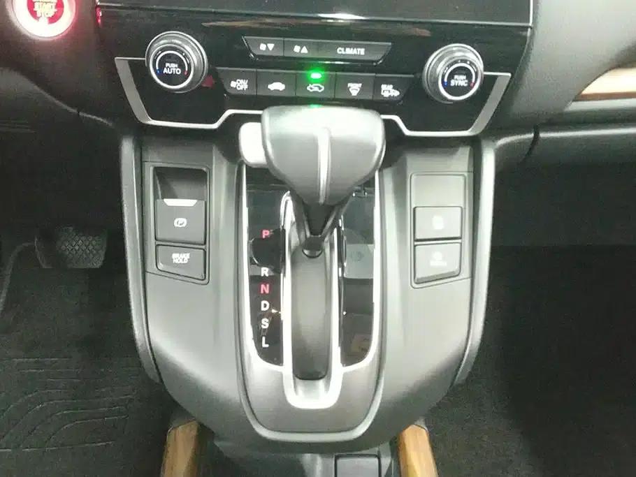Honda CR-V 2019 Radiant Edition Plus 240TURBO CVT 2WD Fashion Edition (China VI Emission Standard) — миниатюра 16