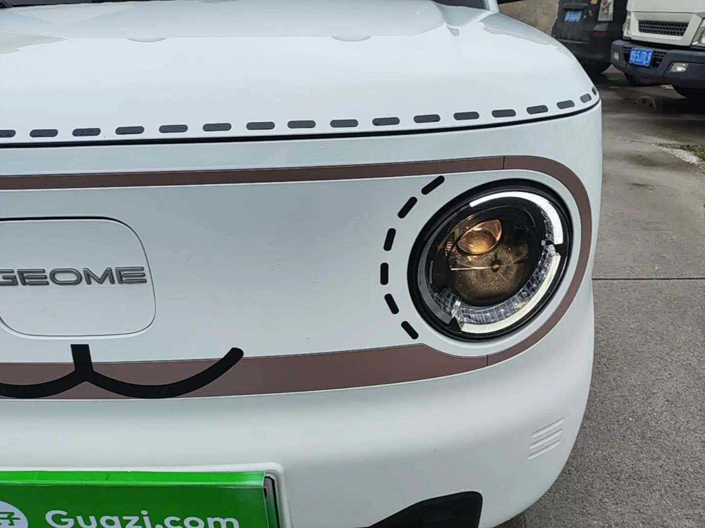 Geely Galaxy Panda 2024 Panda Mini 200km Endurance Bear — миниатюра 8