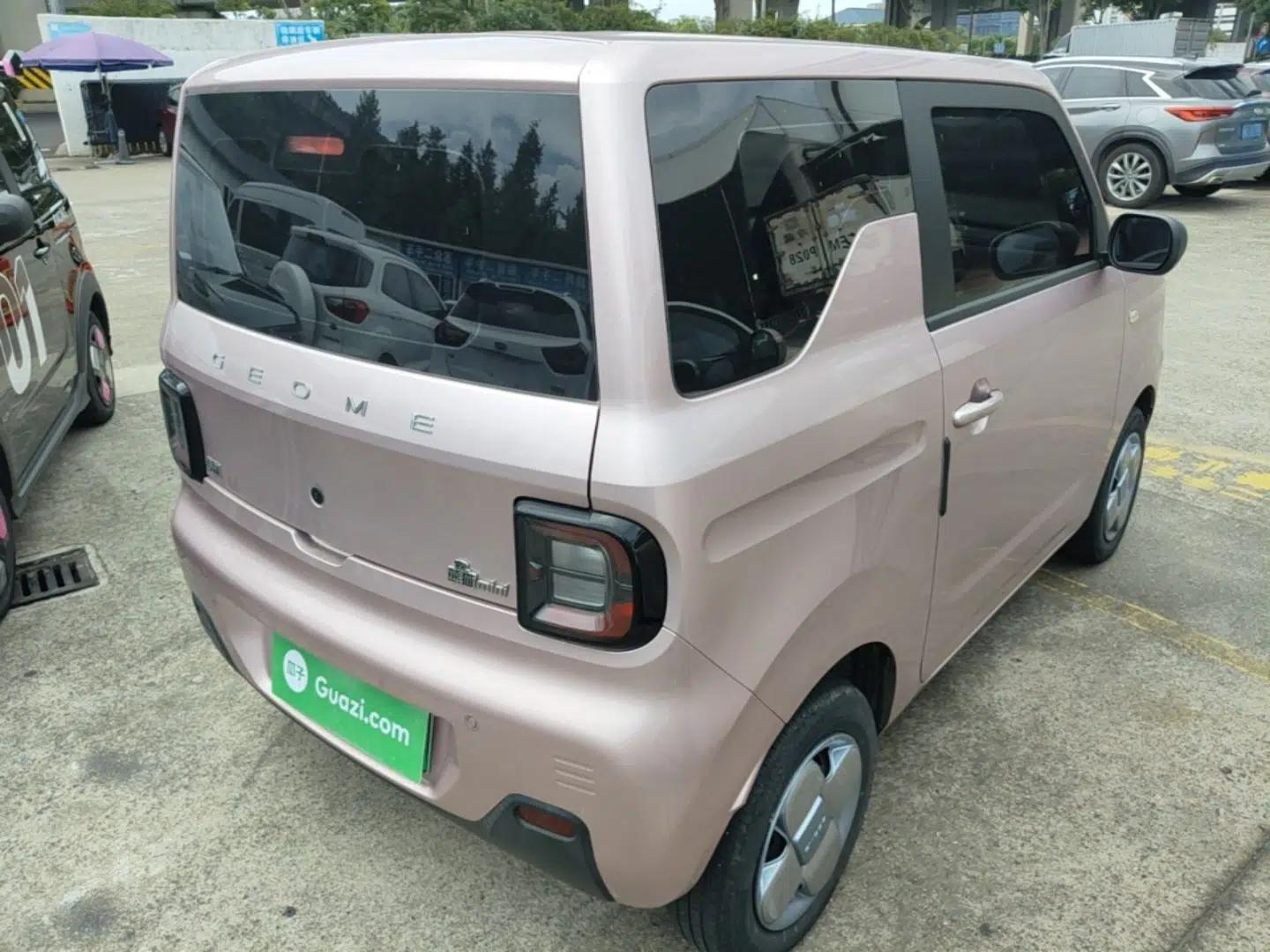 Geely Galaxy Panda 2023 Panda Mini 200km Endurance Bear — миниатюра 6