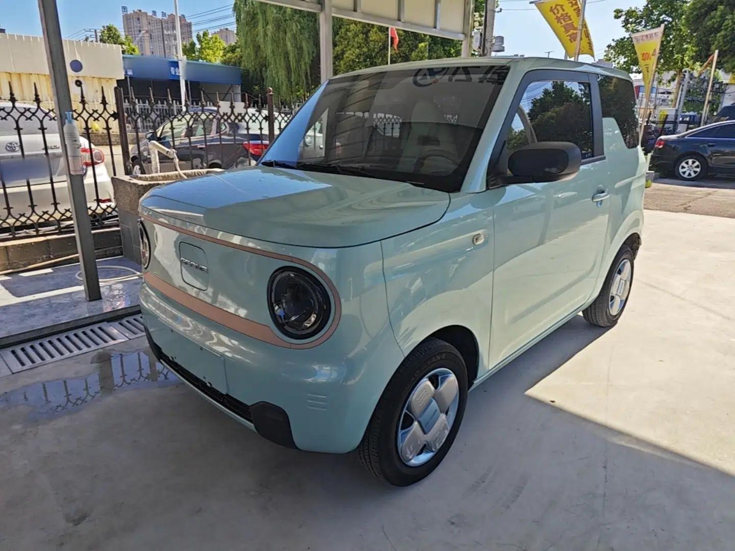 Geely Galaxy Panda 2023 Panda Mini 200km Endurance Bear — миниатюра 1