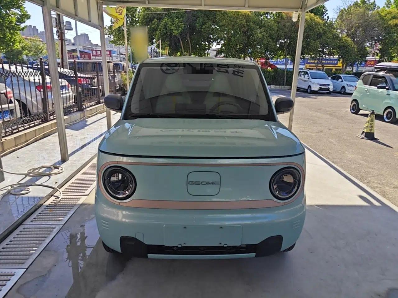 Geely Galaxy Panda 2023 Panda Mini 200km Endurance Bear — миниатюра 2