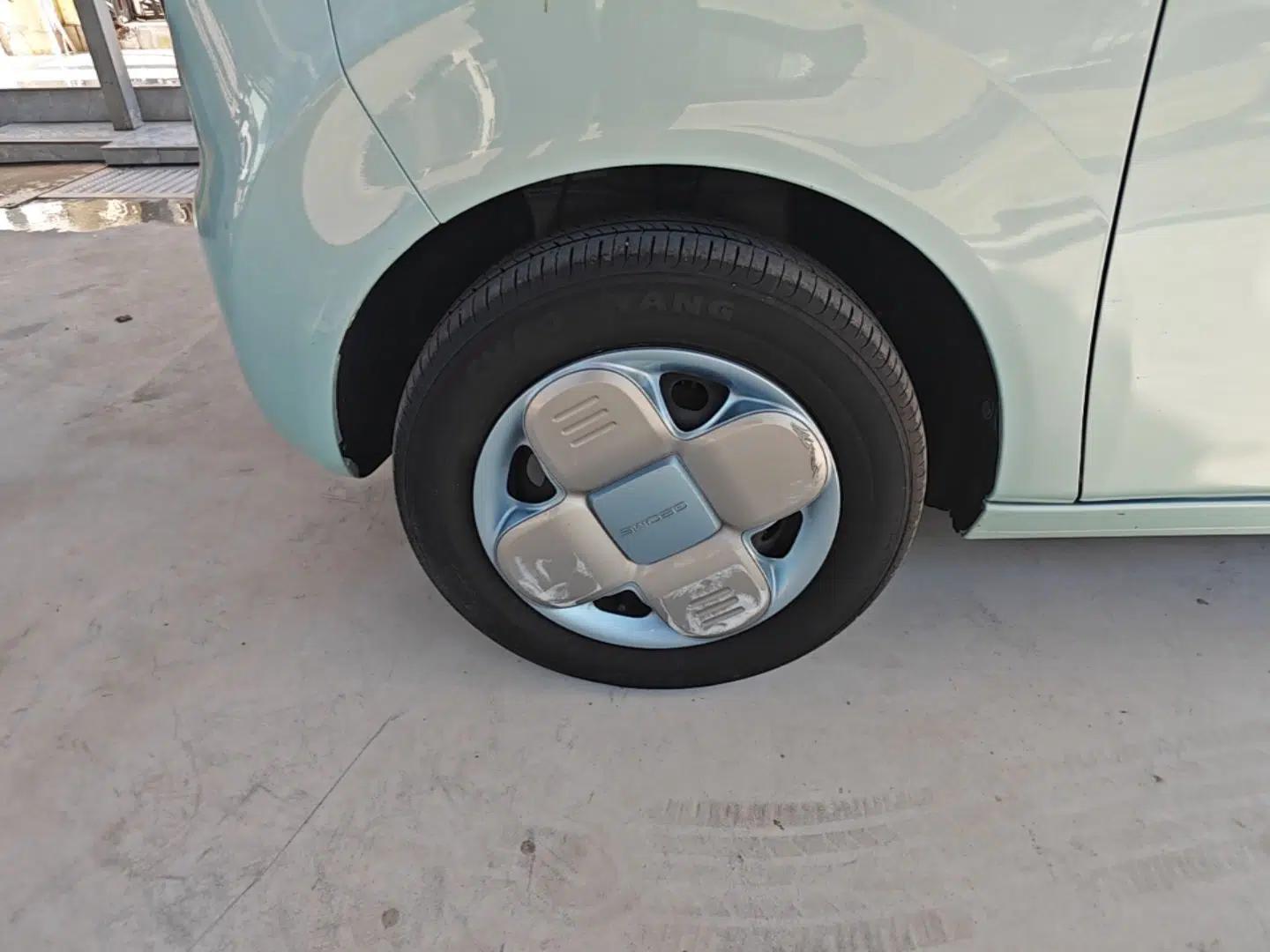 Geely Galaxy Panda 2023 Panda Mini 200km Endurance Bear — миниатюра 10