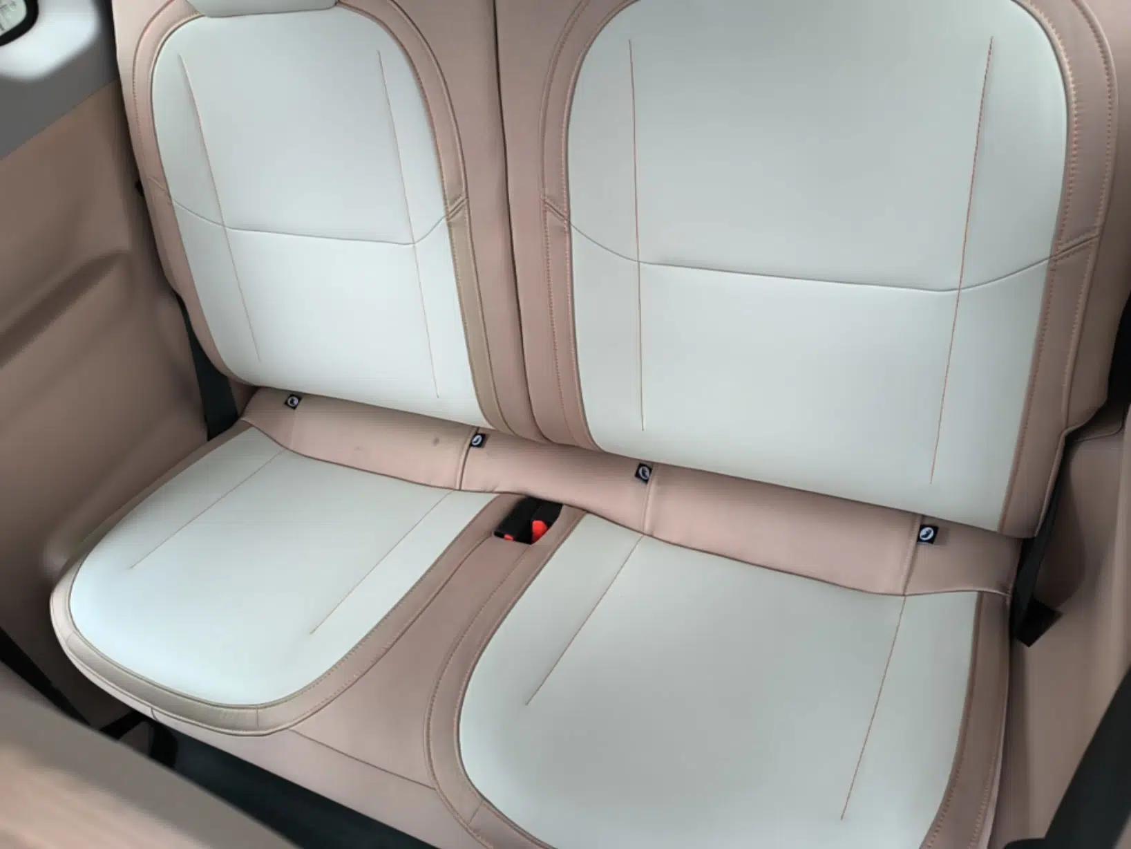Geely Galaxy Panda 2023 Panda Mini 200km Endurance Bear — миниатюра 20