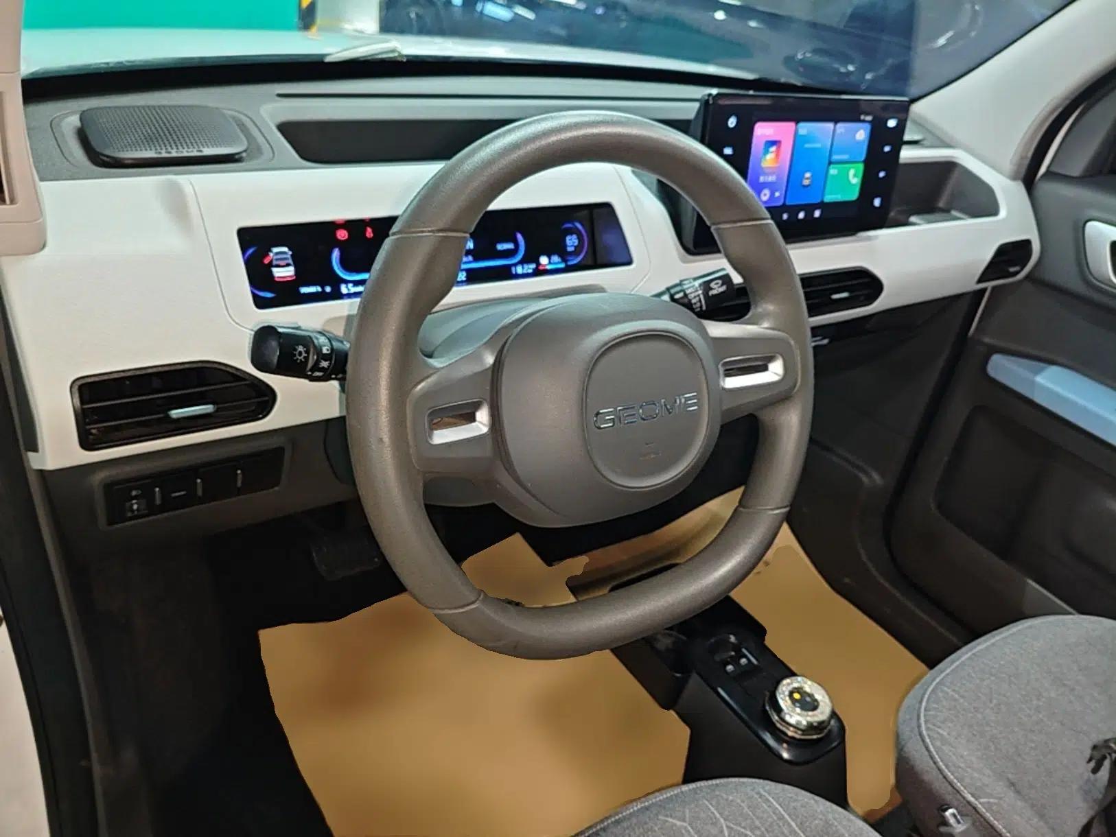 Geely Galaxy Panda 2023 Panda Mini 200km Endurance Bear — миниатюра 13