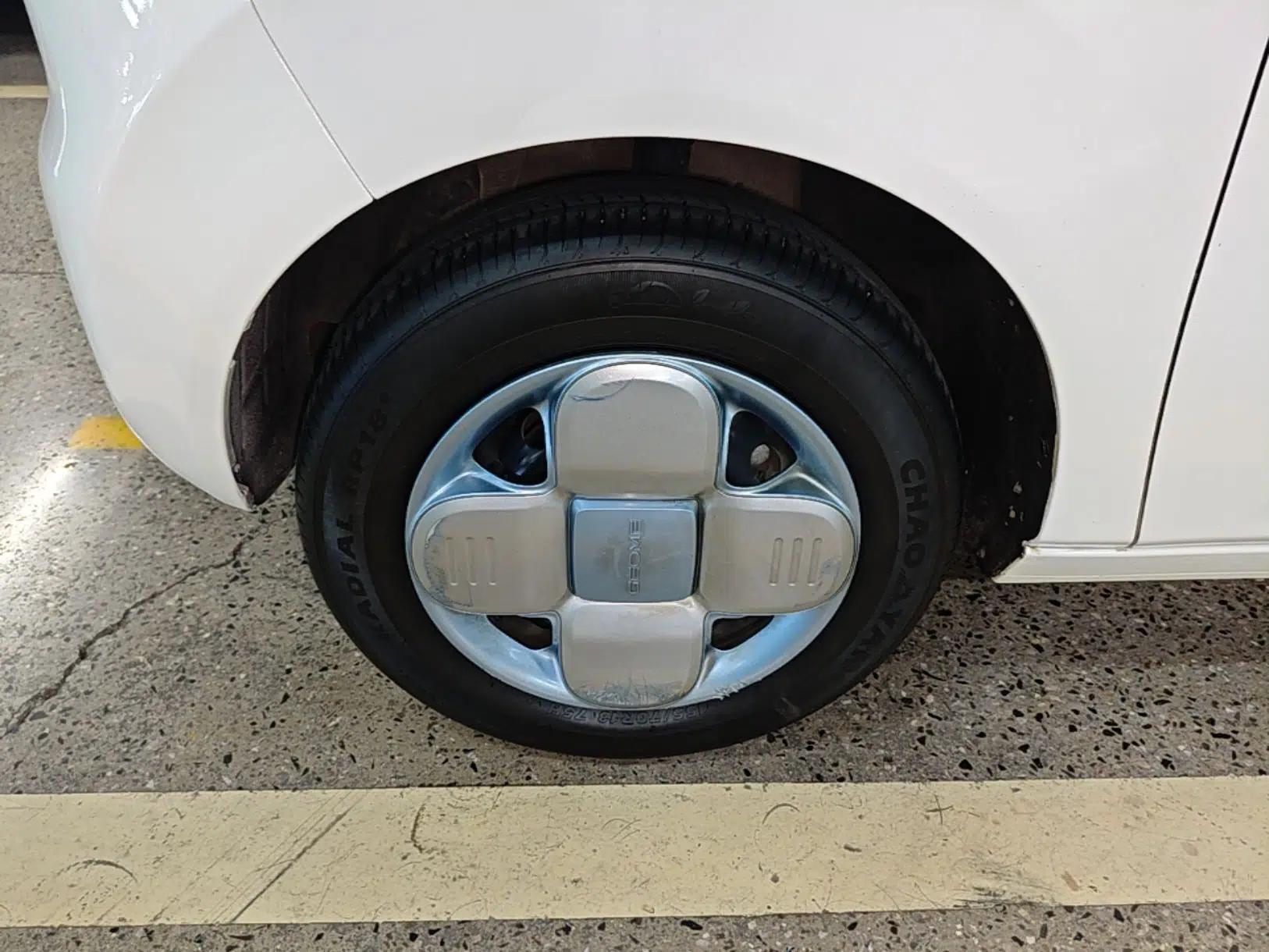 Geely Galaxy Panda 2023 Panda Mini 200km Endurance Bear — миниатюра 10