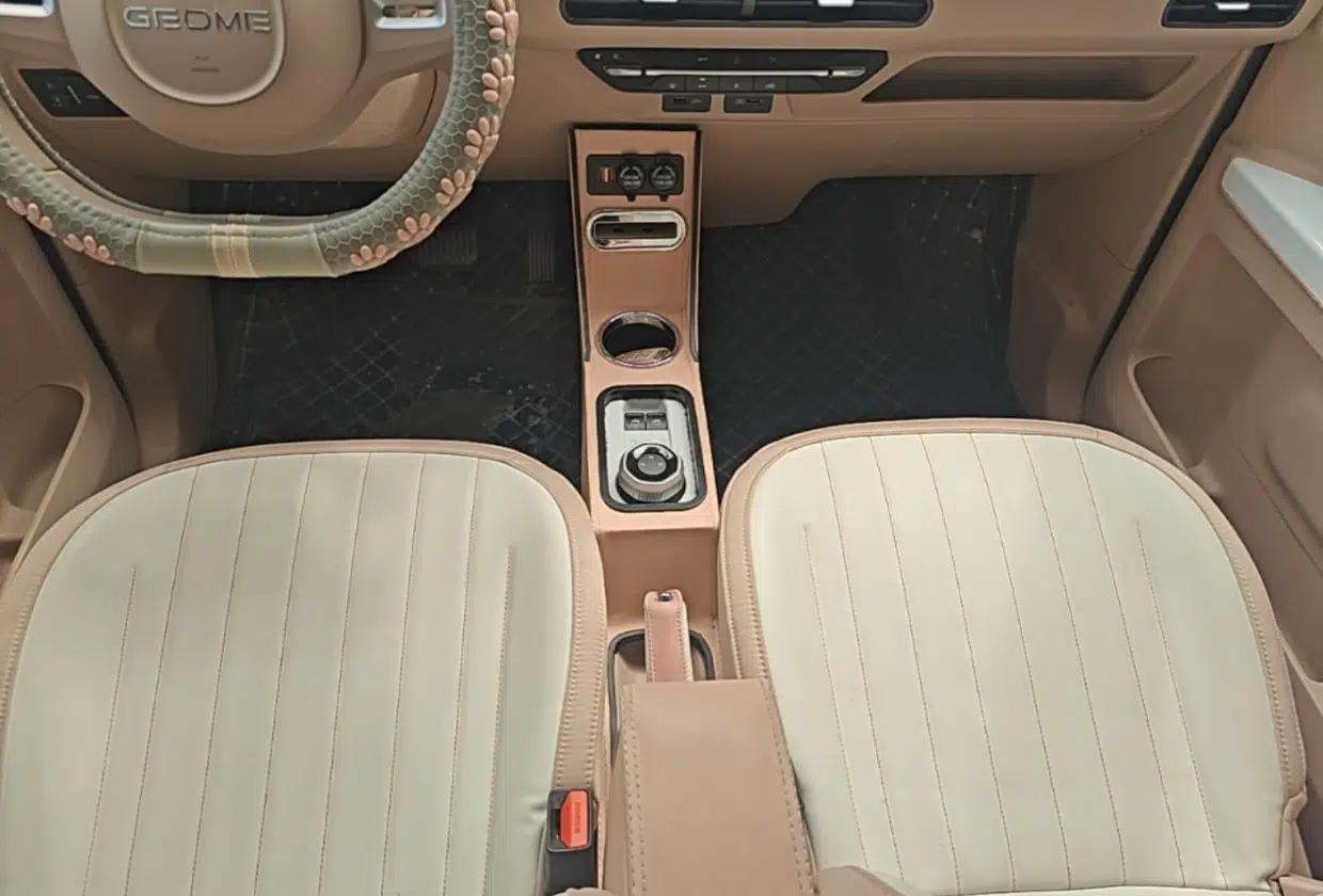 Geely Galaxy Panda 2024 Panda Mini 200km Endurance Bear — миниатюра 16
