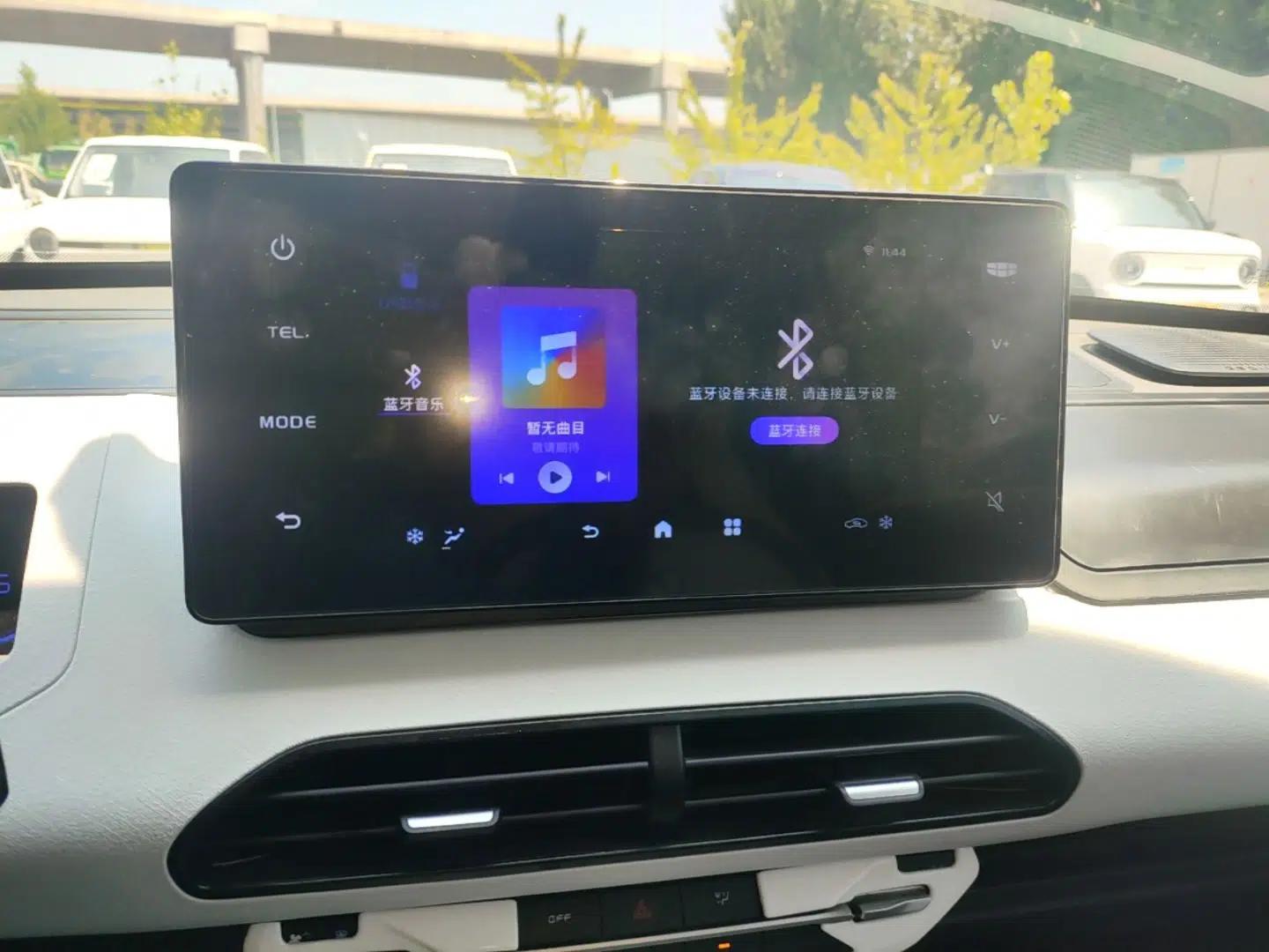 Geely Galaxy Panda 2024 Panda Mini 200km Endurance Bear — миниатюра 15