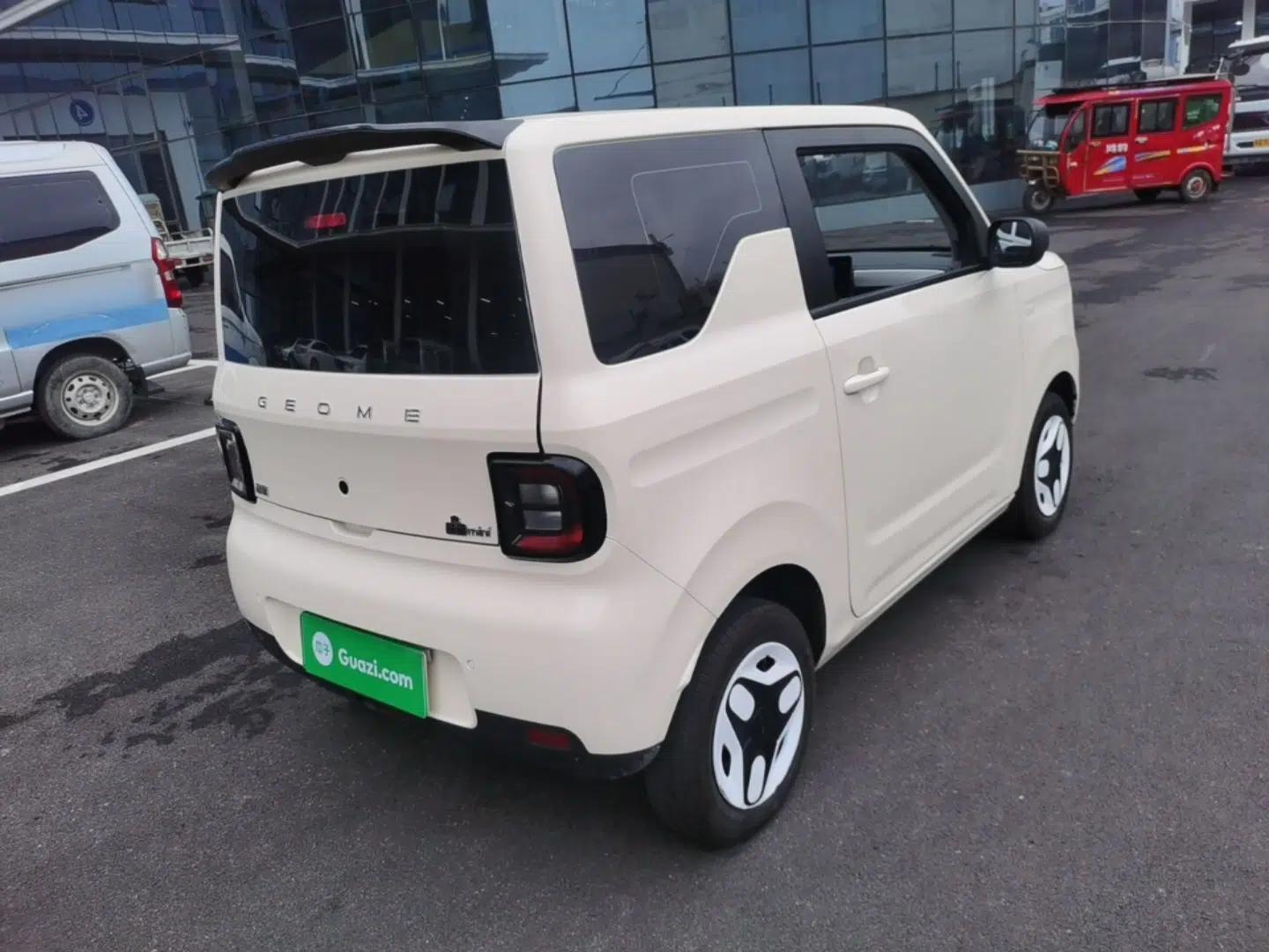 Geely Galaxy Panda 2025 210 km – Yuanqi Bear — миниатюра 6