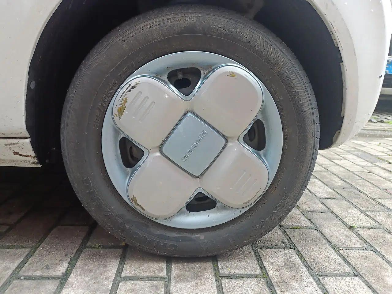 Geely Galaxy Panda 2023 Panda Mini 200km Endurance Bear — миниатюра 8