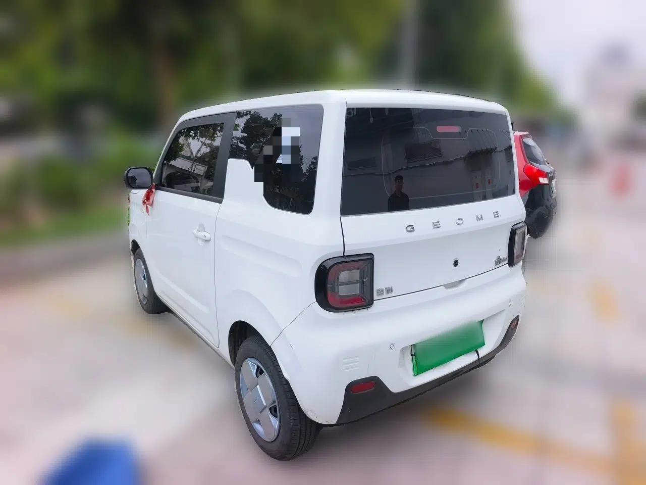 Geely Galaxy Panda 2024 Panda Mini 200km Endurance Bear — миниатюра 4
