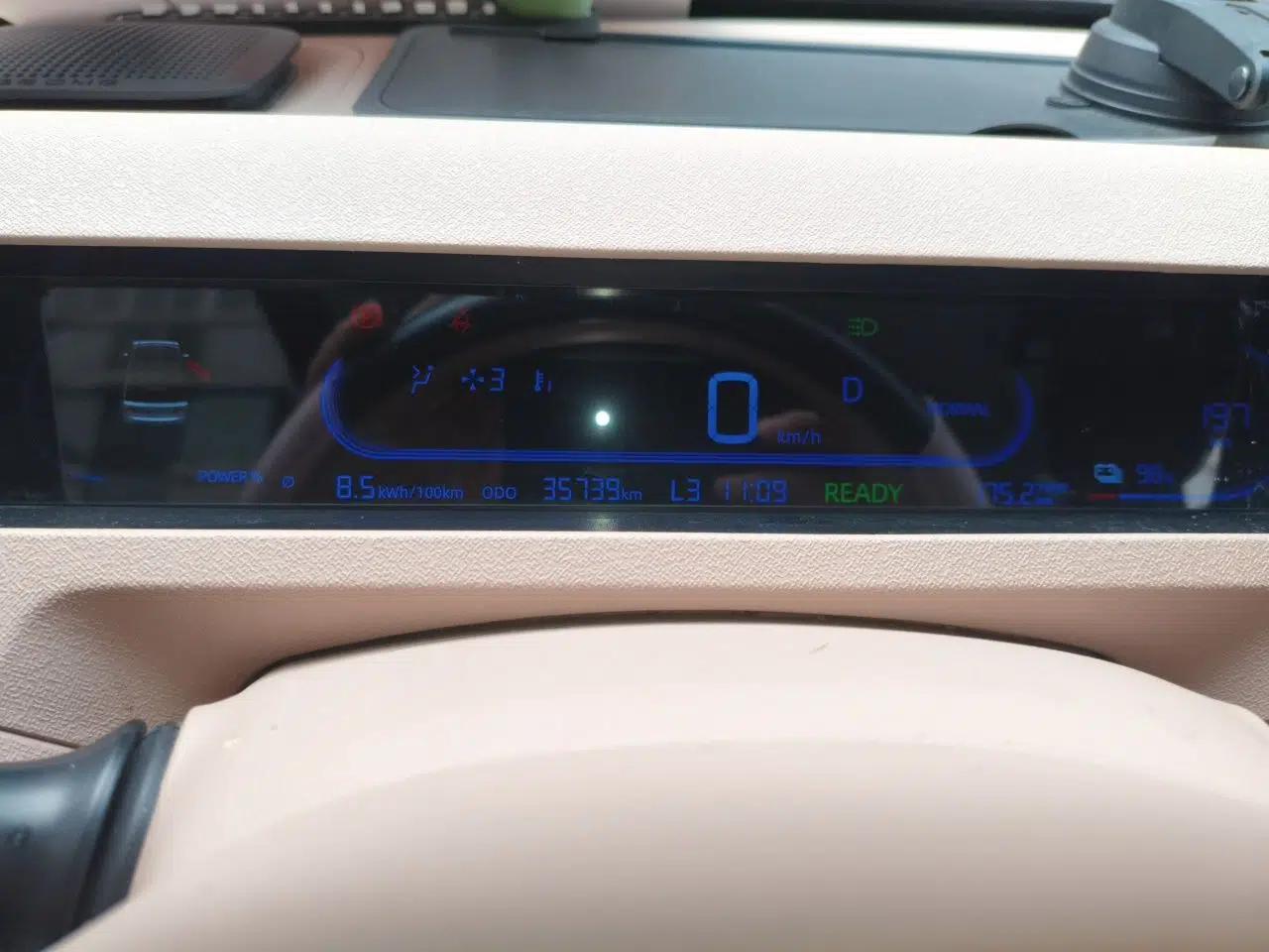 Geely Galaxy Panda 2024 Panda Mini 200km Endurance Bear — миниатюра 11