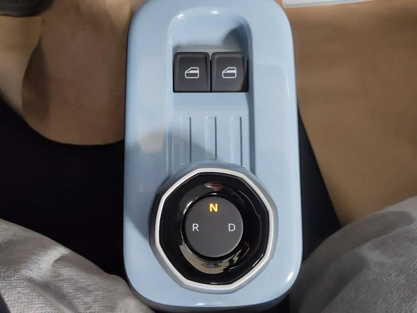 Geely Galaxy Panda 2024 Panda Mini 200km Endurance Bear — миниатюра 16
