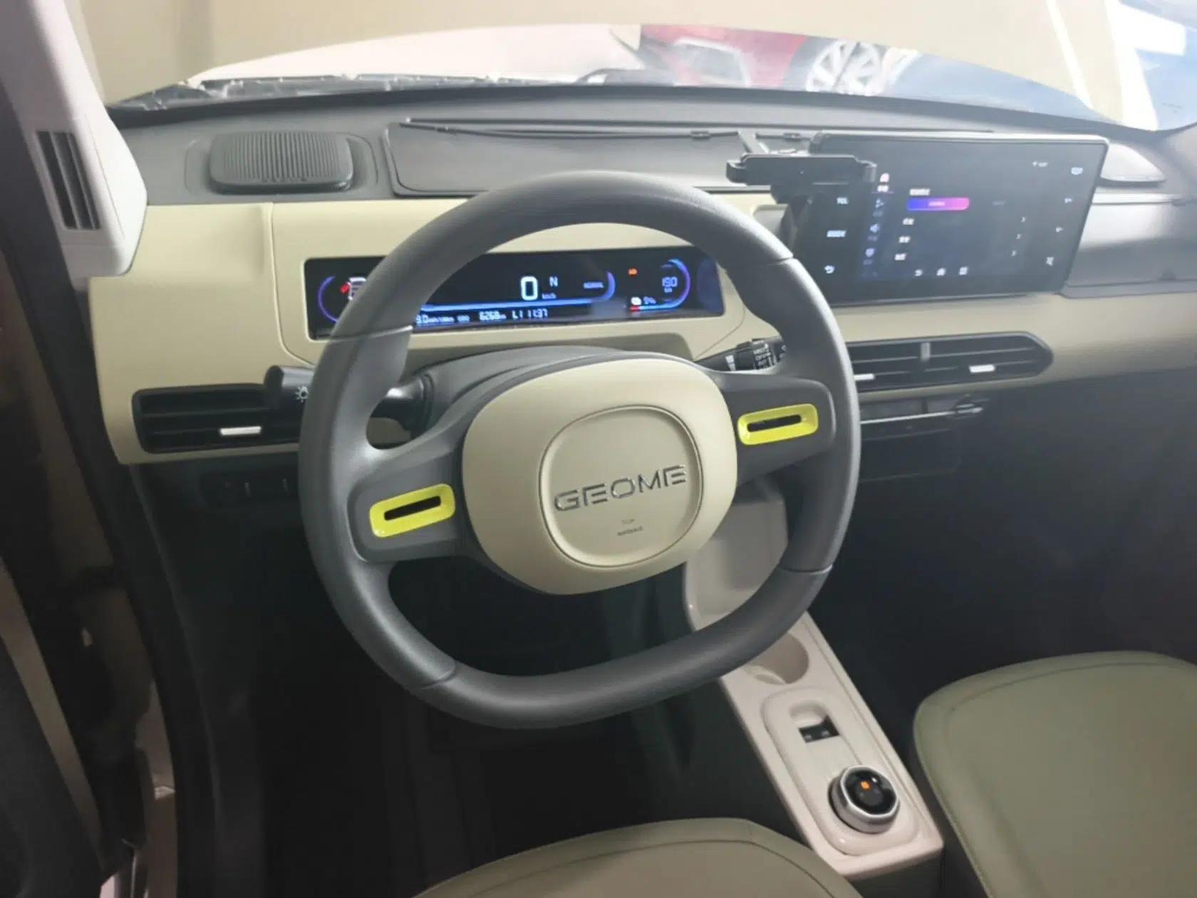 Geely Galaxy Panda 2024 200km Panda Rider — миниатюра 13