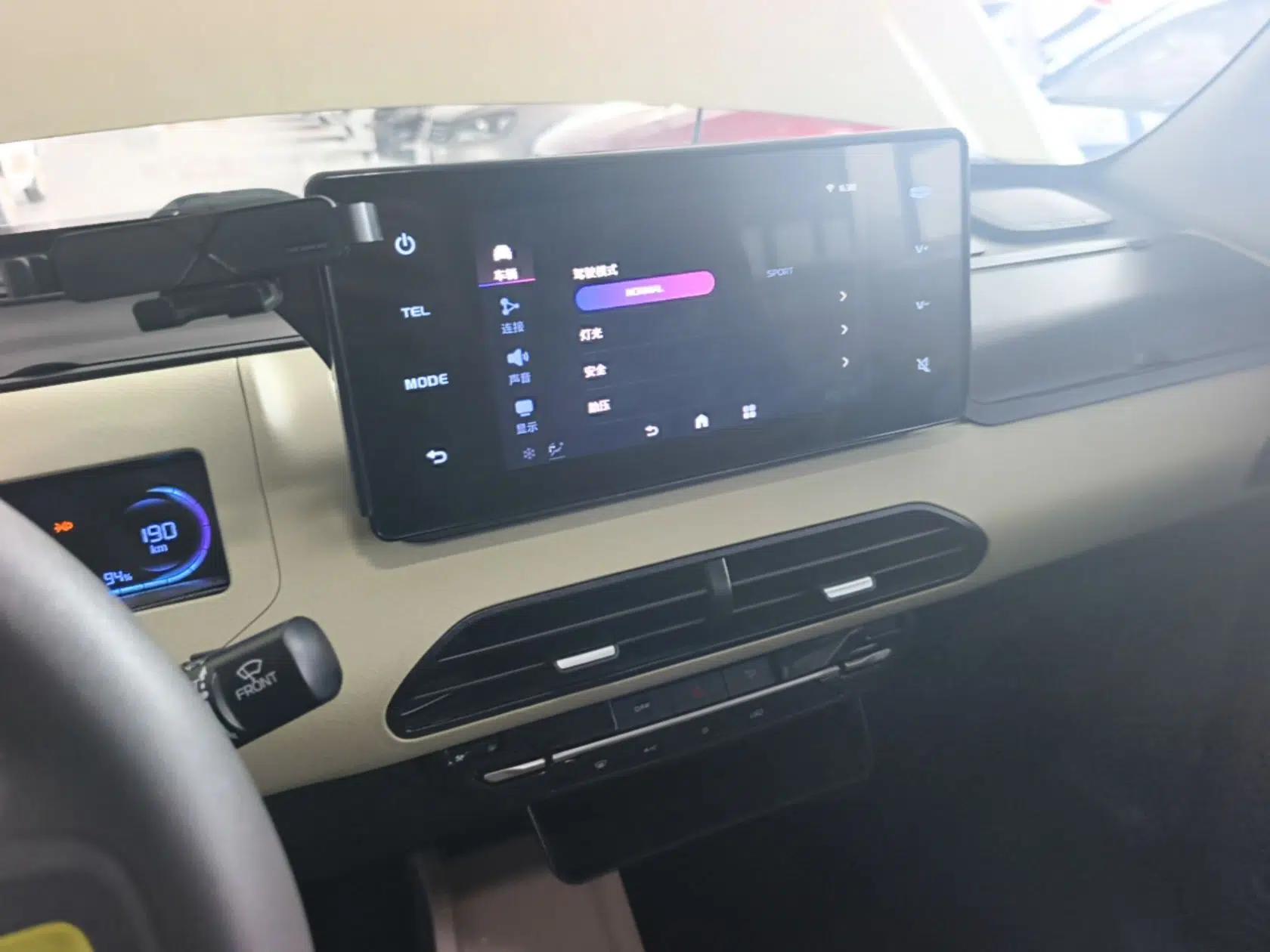 Geely Galaxy Panda 2024 200km Panda Rider — миниатюра 15