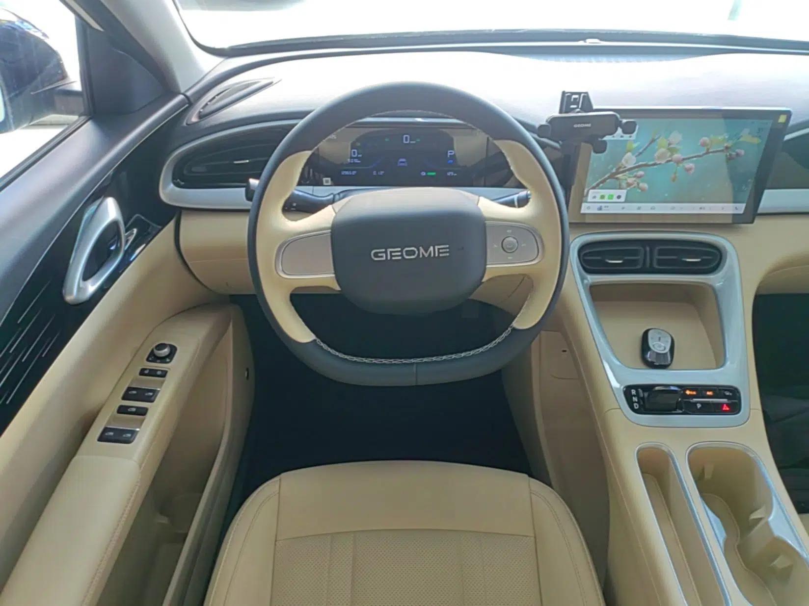 Geely Galaxy Geome 2026 Model 310km Youth Edition — миниатюра 13